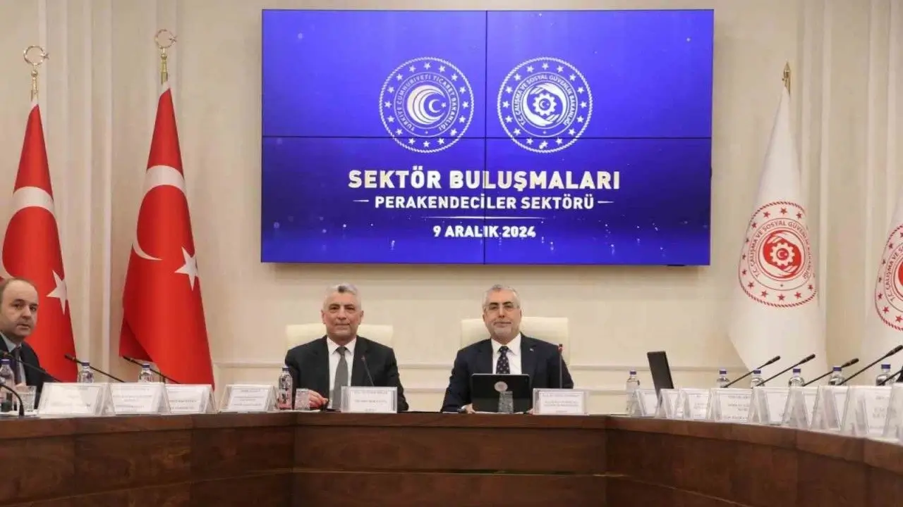 Bakan Vedat Işıkhan: “Ücretlileri Fahiş Fiyatlara Ezdirilmeyeceğiz”